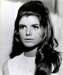 Sure, she can act, too.