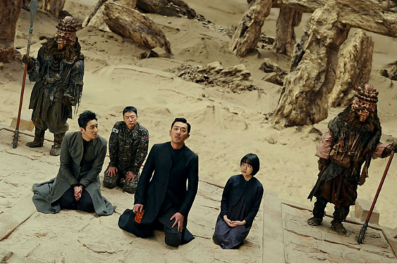 I like how they all look at him like "What are you doing?"